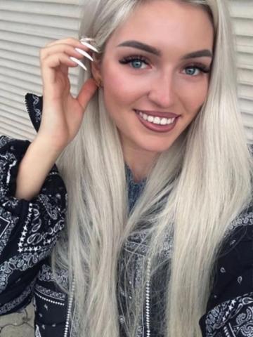 Ева